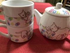 急須とマグカップ モンプチ 猫