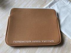 LOUIS VUITTON クラッチバッグ ヴィトン美術館 PCケース