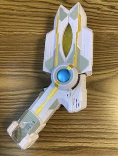 新品未開封 ブレーザーブレス ガッツスパークレンス　サークルアームズ セット Amazon | [バンダイ] ウルトラマントリガー DXガッツスパーク