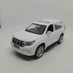 2025年最新】プラド ミニカー ホワイトの人気アイテム - メルカリ