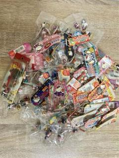 ハローキティ ご当地 根付けストラップ 73個 まとめ売り