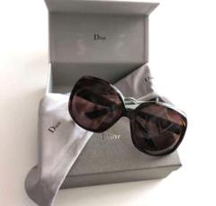 新品未使用　Christian Dior　ディオール　サングラス　GLOSSY1