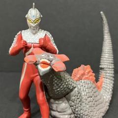ギラドラス「ウルトラセブン」登場怪獣（マーミット）リアルタイプソフビフィギュア ギラドラス「ウルトラセブン」登場怪獣（マーミット）リアル