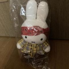 ミッフィー　ぬいぐるみ　チェックシャッ