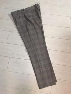 ZARAのクロップドパンツ