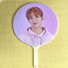 SEVENTEEN ドギョム DK うちわ 最安値 まとめ買い 再入荷】 Amazon.co.jp: seventeen ドギョム うちわ Japan in ag
