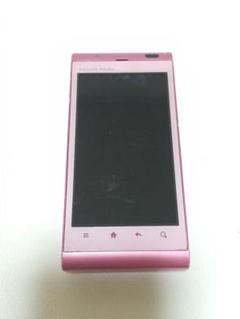 au SHI11 ピンク 折りたたみ式携帯電話 Google搭載 - メルカリ