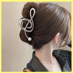 ヘアクリップ 音符 シルバー 大きめ ト音記号 パール