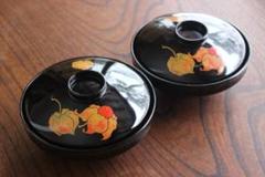 ほぼ未使用 懐石道具 張間麻佐緒作 輪島塗 木製朱竹蒔絵 煮物椀5客千筋共箱 ほぼ未使用 懐石道具 張間麻佐緒作 輪島塗 木製朱竹蒔絵 煮物椀5