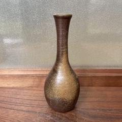 備前焼 各見信利 花入 鶴首花瓶 一輪挿し 共箱 共布 付き 備前焼 鶴首花入 胡麻 紙箱入り | 興楽園