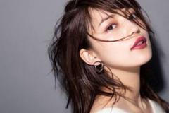 週末値下げ】MAYU✖️川口春奈 サークルピアス - メルカリ