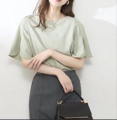 新品　natural couture パール　スリーブ　トップス　 グリーンのサムネイル