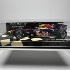 ミニチャンプス 1/43 レッドブル S.ベッテル ショーカー 2011 レッドブル RB8 S.ベッテル ショーカー | F1ミニカーあれこれ
