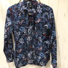 総柄シャツ 派手なシャツ サファリ 春