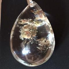透明度激ヤバ！！　虹あり✨️ガーデンクォーツ ペンダントトップ