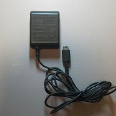 【動作未確認】純正 DS lite 充電器 ACアダプター USG-002