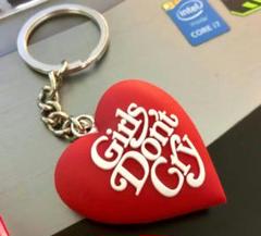 新品 girls don’t cryキーホルダー1枚(