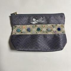 花柄刺繍付きグレーポーチ