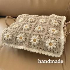 ぷっくり。お花のモチーフ編み ハンドメイド マルチカバー