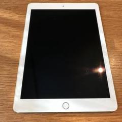 Apple iPad 第９世代 ジャンク品　箱付き Apple iPad 10.2インチ 第9世代 Wi-Fi 64GB 2021年秋モデル