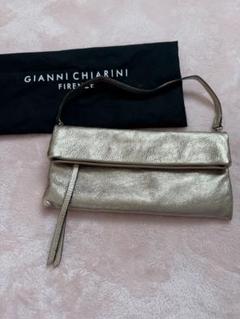 GIANNI CHIARINI ゴールド クラッチバッグ 保存袋付き GIANNI CHIARINI ジャンニキャリーニ レザー クラッチ バッグ