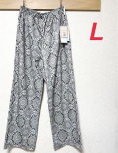 新品　しまむら　nozomi タイル柄パンツ　L 中緑のサムネイル