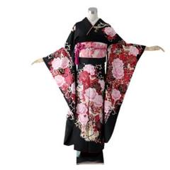 振袖 身長159-174cm 黒　ピンク　赤　薔薇　正絹 振袖 身長159-174cm 黒 ピンク 赤 薔薇 正絹 - メルカリ