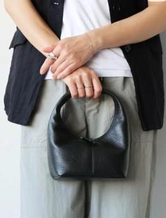 極美品＊FRENZLAUER MINI PANIER ハンドバッグ 黒　本革