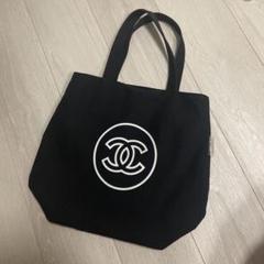 新品未使用　2025年顧客限定 CHANEL トートバッグ　ノベルティ CHANEL - 2025年顧客ノベルティ シャネル トートバッグ ホワイト