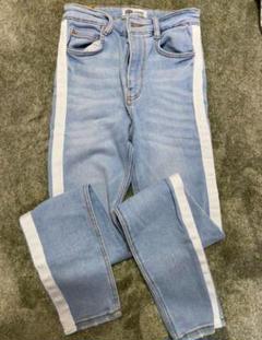 ZARA サイドライン スキニーパンツ