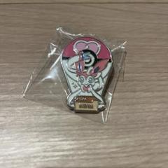 韓国　ロッテワールド限定　ピンバッジ 韓国 ロッテワールド限定 ピンバッジ シャワーズ - メルカリ