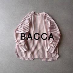 美品⭐️BACCA バッカ ブラウス シャツ トゥモローランド 38 ホワイト BACCA - BACCA TOMORROWLAND トゥモローランド ブルーシャツ 38