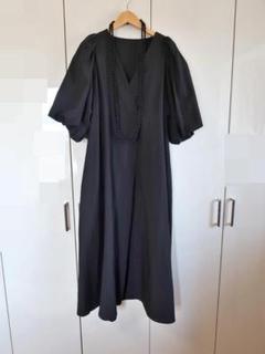 美品■4298シズカコムロ■パフスリーブワンピース/麻混■黒■サイズ40