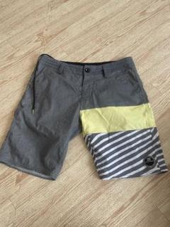 BILLABONG 水着 グレー/イエロー ストライプ　ビラボン　サイズ30