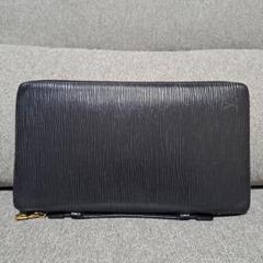 美品⭐️ルイヴィトン オーガナイザー アトール タイガ エセピア トラベルケース 長財布 激安価格の