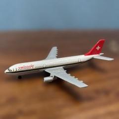 Swissair 航空機モデルセット お取り寄せ商品】1/200 777-300ER スイスインターナショナル