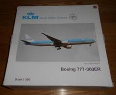 hogan　ホーガン　1/200 KLM オランダ航空　B777-300ER Amazon.co.jp: hogan ホーガン 1/200 KLM オランダ航空 B777