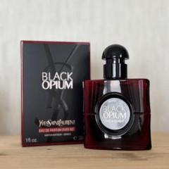 Yves Saint Laurent BLACK OPIUM 30ml - メルカリ