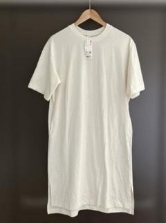 【新品】ユニクロ　クルーネックTワンピース（半袖）Mサイズ　291-447081