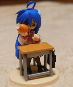 らき☆すた　泉こなた　ヴィネット　フィギュア 41AwvRa3tvL._AC_SY200_QL15_.jpg