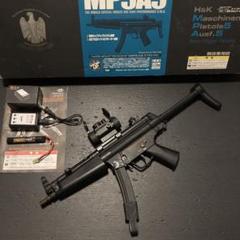 東京マルイ MP5A5 スタンダード電動ガン、マウントベース、マグ