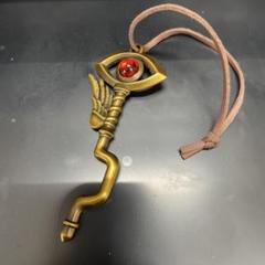 初期型　ドラゴンクエスト　天空の剣　さいごのカギ　キーホルダー　ドラクエ Amazon.co.jp: ドラゴンクエスト キーホルダー さいごのカギ