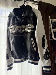 【A BATHING APE】アベイシングエイプ　パイレーツ　プリントスタジャン A BATHING APE（アベイシングエイプ）の「SWITCH SHOULDER