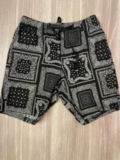 新品GRAMICCI バンダナ柄ショートパンツ GRAMICCI グラミチ バンダナ柄 プリント ニュー ナロー ショーツ