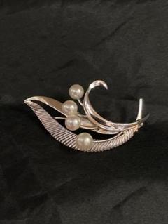 2025年最新】mikimoto ミキモト ブローチの人気アイテム - メルカリ