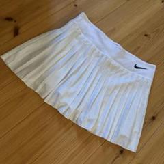 Admiral ホワイト ベージュ　プリーツスコートFILAバボラNIKE Admiral ホワイト しな ベージュ プリーツスコートFILAバボラNIKE