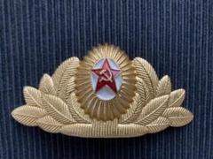 勲章　旧ソビエト軍　将校用帽章