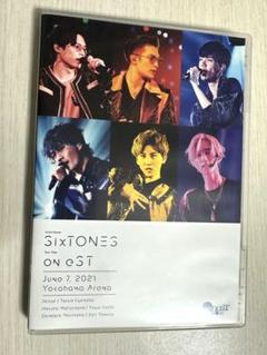 SixTONES  oneST  初回盤、通常盤DVD Amazon.co.jp: on eST (DVD通常盤) : SixTONES: DVD
