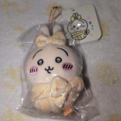 ちいかわ キュッ おくるみぷちミニマスコット うさぎ - メルカリ