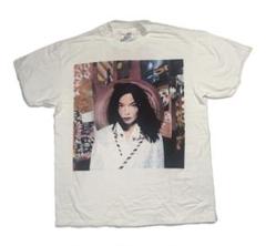 bjork_sit_black.webp?v=